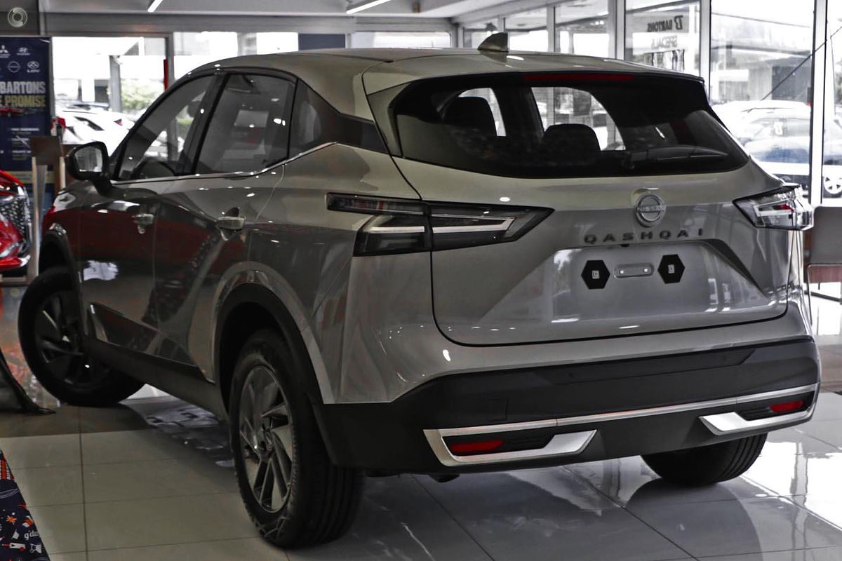 2025 Nissan QASHQAI ST J12