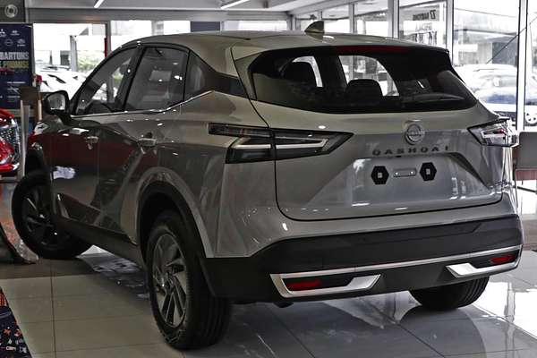 2025 Nissan QASHQAI ST J12