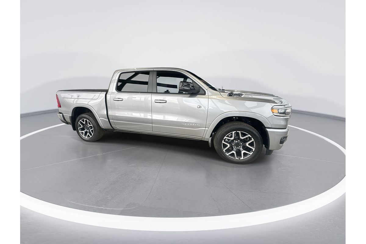 2025 RAM 1500 Laramie Sport Hurricane SO RamBox DT 4X4 SWB