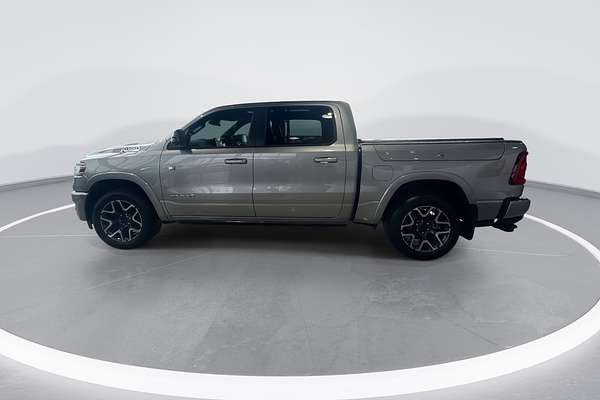 2025 RAM 1500 Laramie Sport Hurricane SO RamBox DT 4X4 SWB