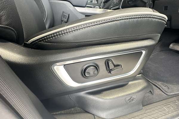 2025 RAM 1500 Laramie Sport Hurricane SO RamBox DT 4X4 SWB