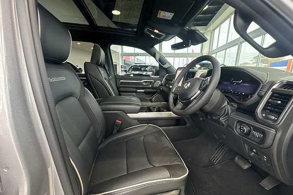 2025 RAM 1500 Laramie Sport Hurricane SO RamBox DT 4X4 SWB