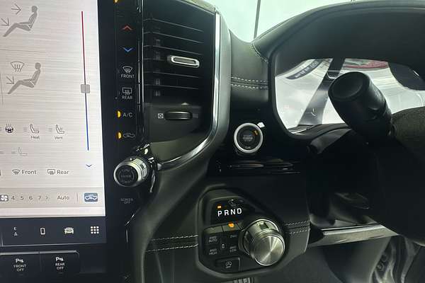 2025 RAM 1500 Laramie Sport Hurricane SO RamBox DT 4X4 SWB
