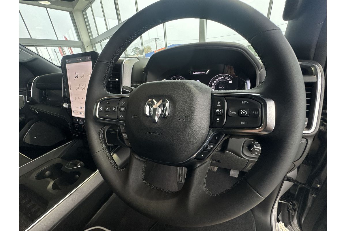 2025 RAM 1500 Laramie Sport Hurricane SO RamBox DT 4X4 SWB