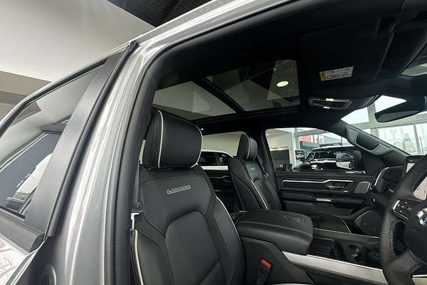 2025 RAM 1500 Laramie Sport Hurricane SO RamBox DT 4X4 SWB
