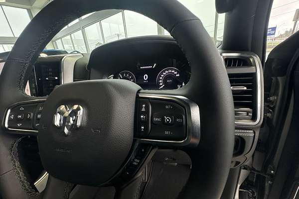 2025 RAM 1500 Laramie Sport Hurricane SO RamBox DT 4X4 SWB