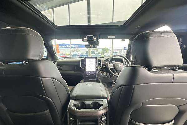2025 RAM 1500 Laramie Sport Hurricane SO RamBox DT 4X4 SWB
