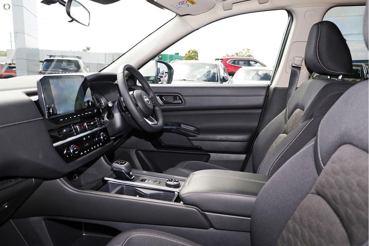 2024 Nissan Pathfinder ST-L R53
