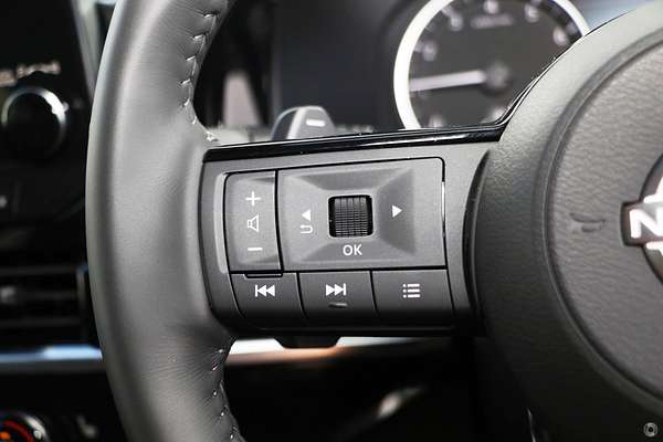 2024 Nissan Pathfinder ST-L R53