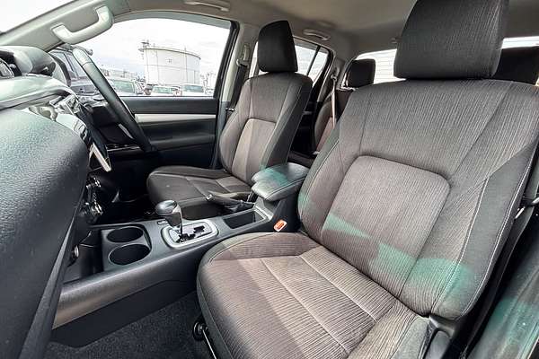 2018 Toyota Hilux SR5 GUN126R 4X4