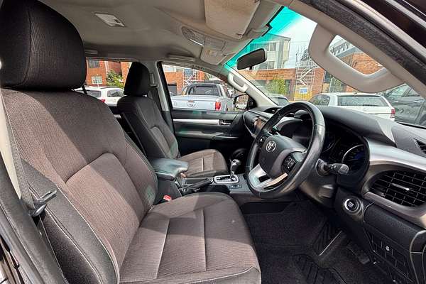 2018 Toyota Hilux SR5 GUN126R 4X4