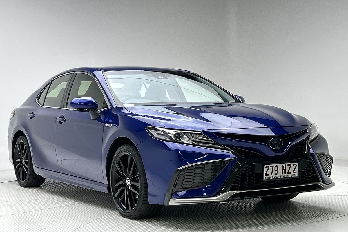 2021 Toyota Camry SX AXVH70R