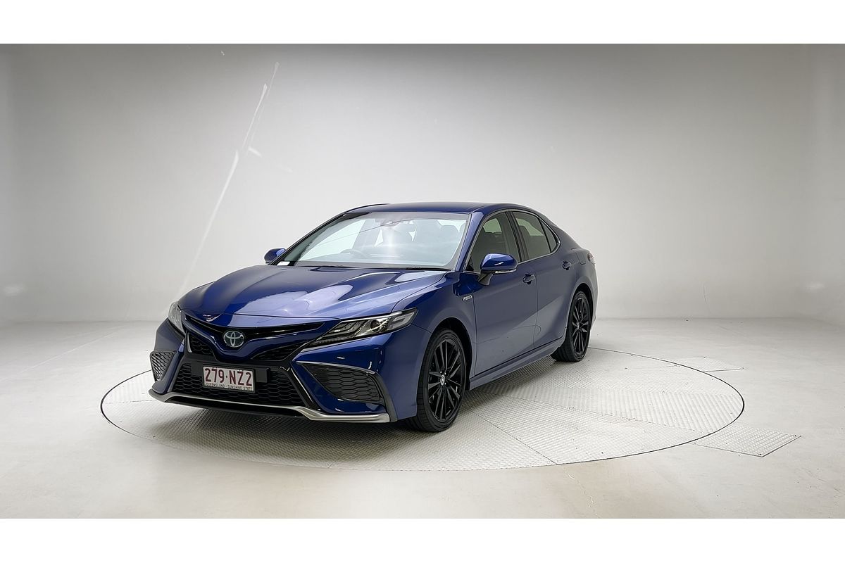 2021 Toyota Camry SX AXVH70R