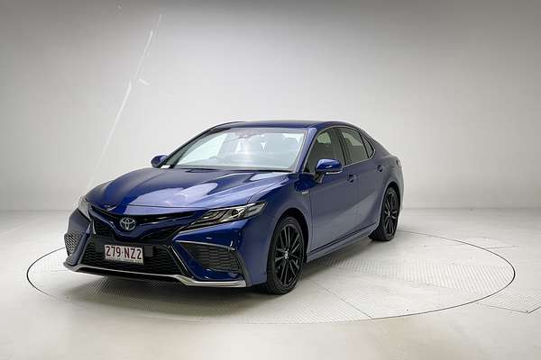 2021 Toyota Camry SX AXVH70R