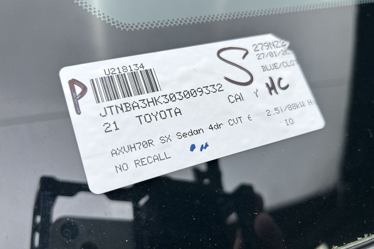 2021 Toyota Camry SX AXVH70R