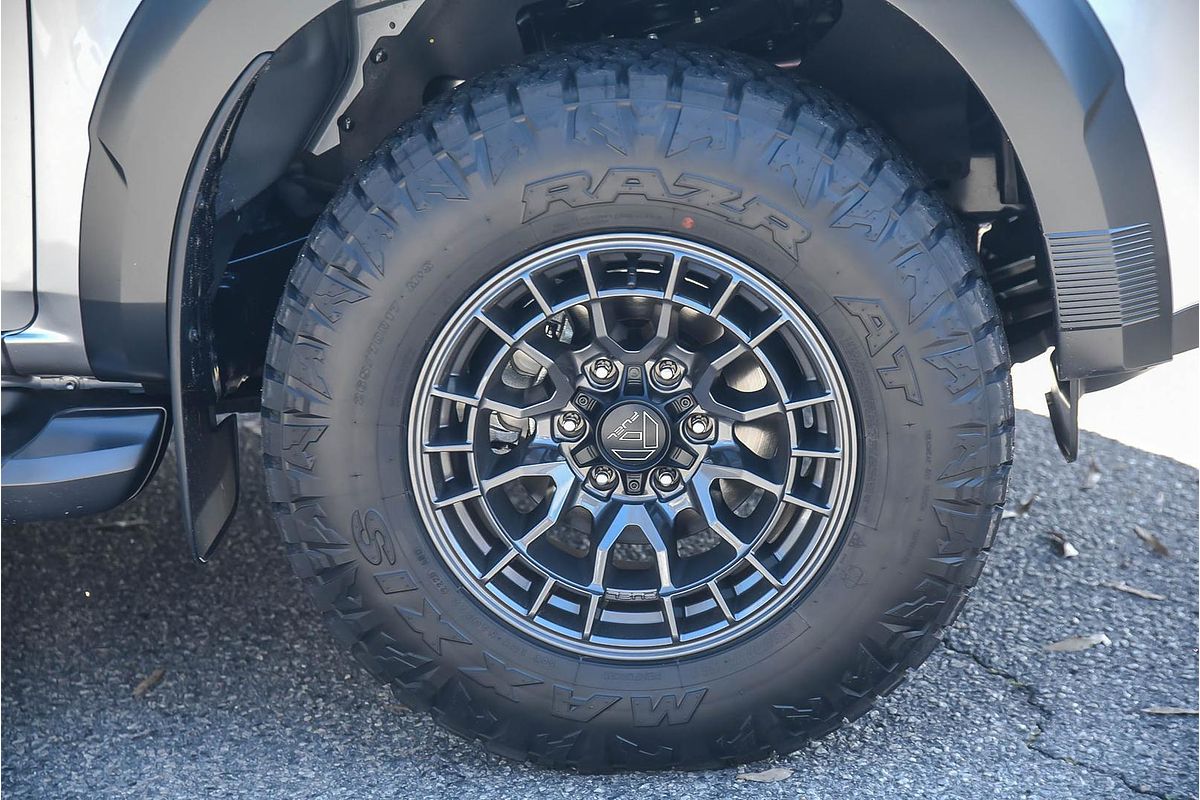 2025 Isuzu D-MAX X-TERRAIN 4X4