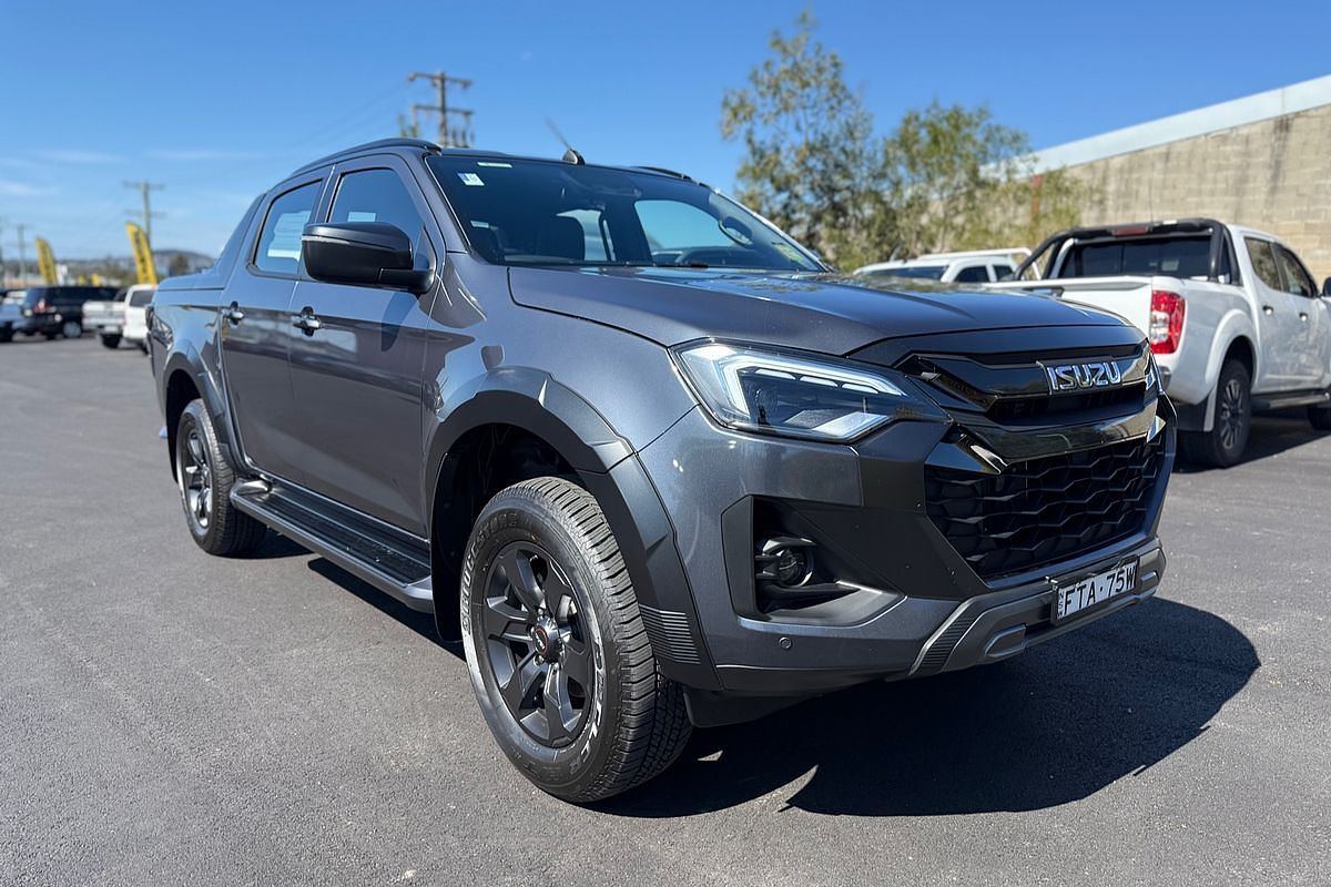 2025 Isuzu D-MAX X-TERRAIN 4X4