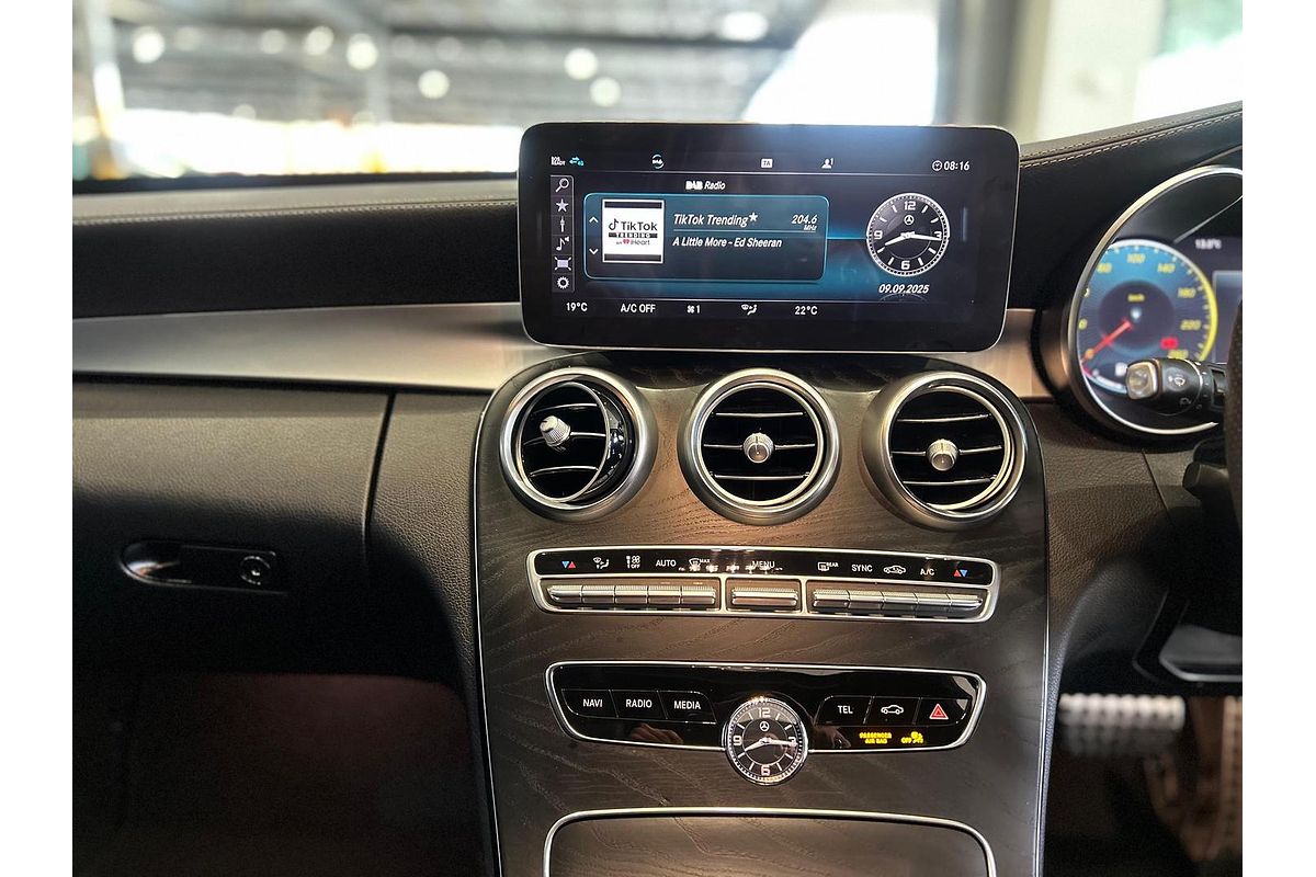 2019 Mercedes-Benz C-Class C200 S205