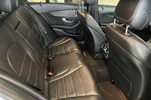 2019 Mercedes-Benz C-Class C200 S205