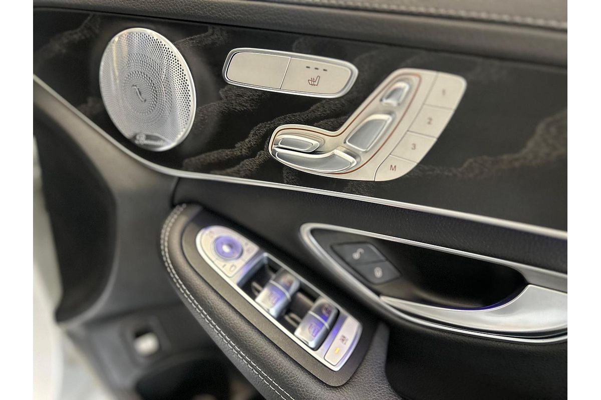 2019 Mercedes-Benz C-Class C200 S205