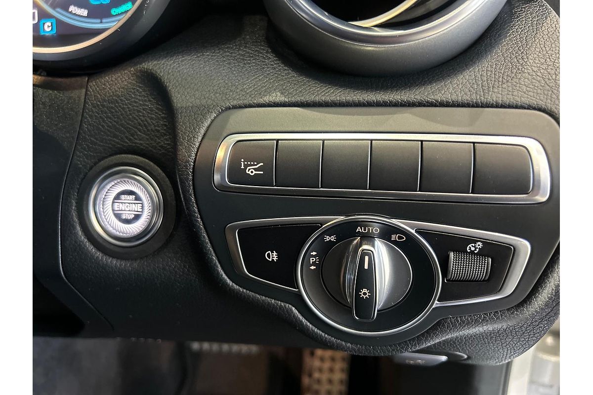 2019 Mercedes-Benz C-Class C200 S205