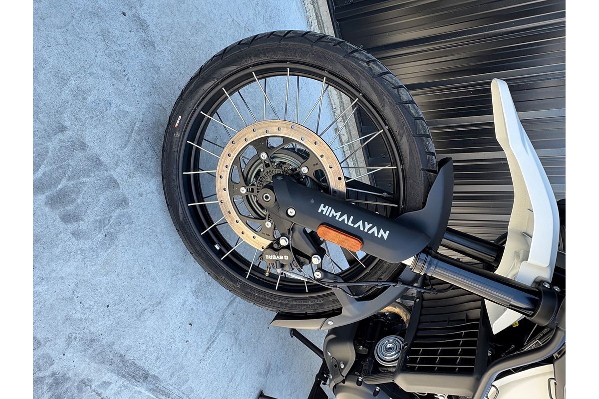 2025 Royal Enfield Himalayan 452 - Tubeless