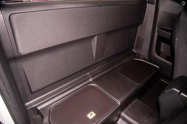 2025 Isuzu D-MAX SX 4X4