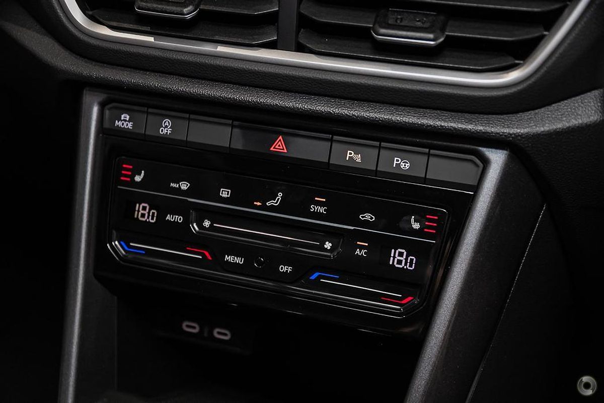 2025 Volkswagen T-Roc 110TSI Style D11