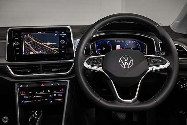 2025 Volkswagen T-Roc 110TSI Style D11