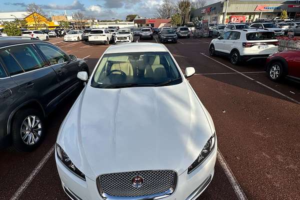2014 Jaguar XF Luxury X250