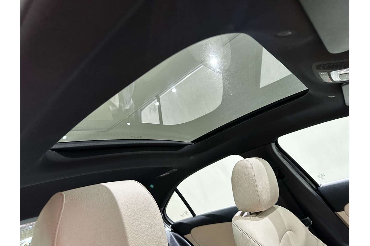 2019 Mercedes-Benz A-Class A200 V177