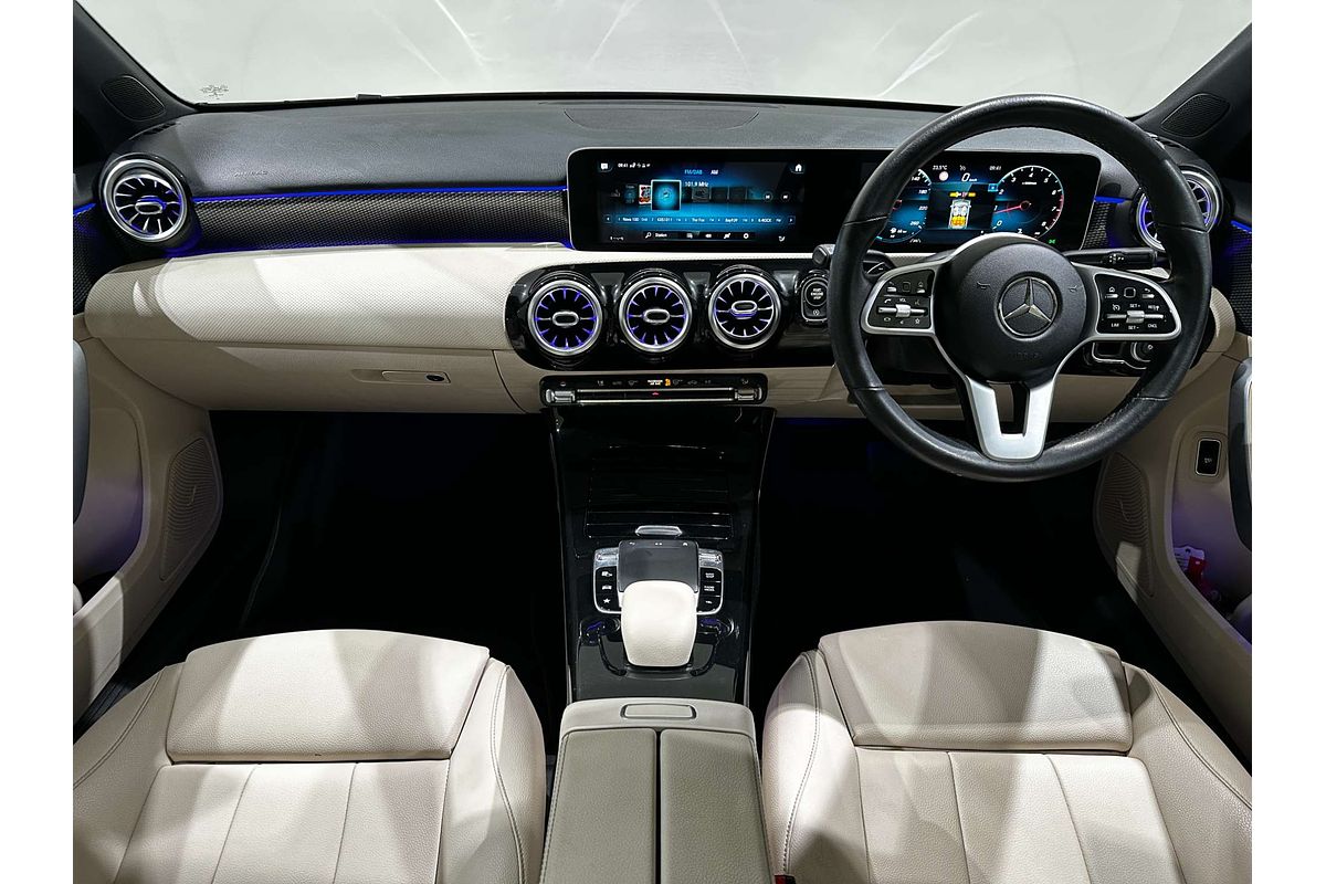 2019 Mercedes-Benz A-Class A200 V177