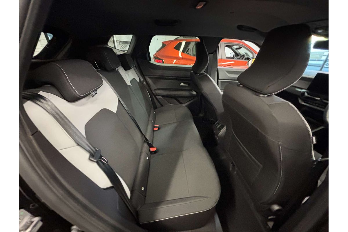 2025 Renault Duster Techno X1311