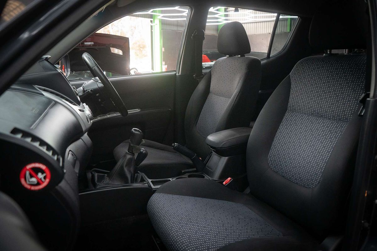 2014 Mitsubishi Triton GLX-R MN 4X4