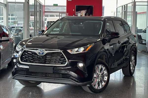 2022 Toyota Kluger Grande AXUH78R