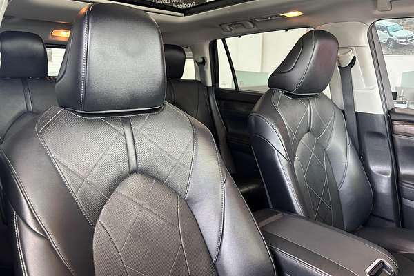 2022 Toyota Kluger Grande AXUH78R