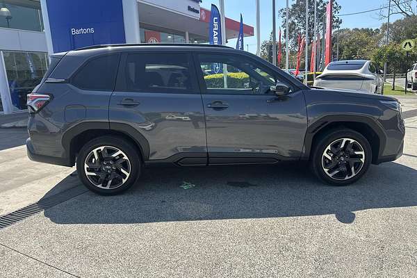 2025 Subaru Forester Touring S6