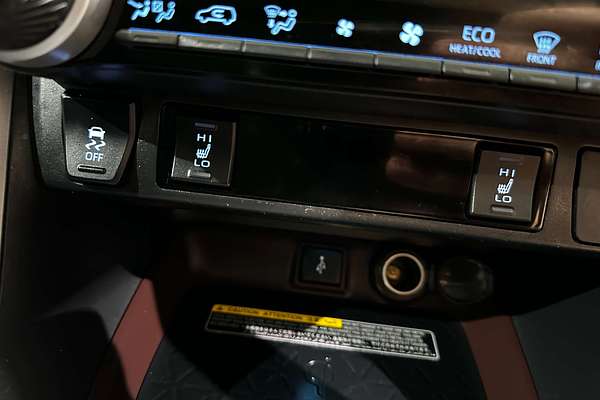 2020 Toyota RAV4 Cruiser AXAH52R