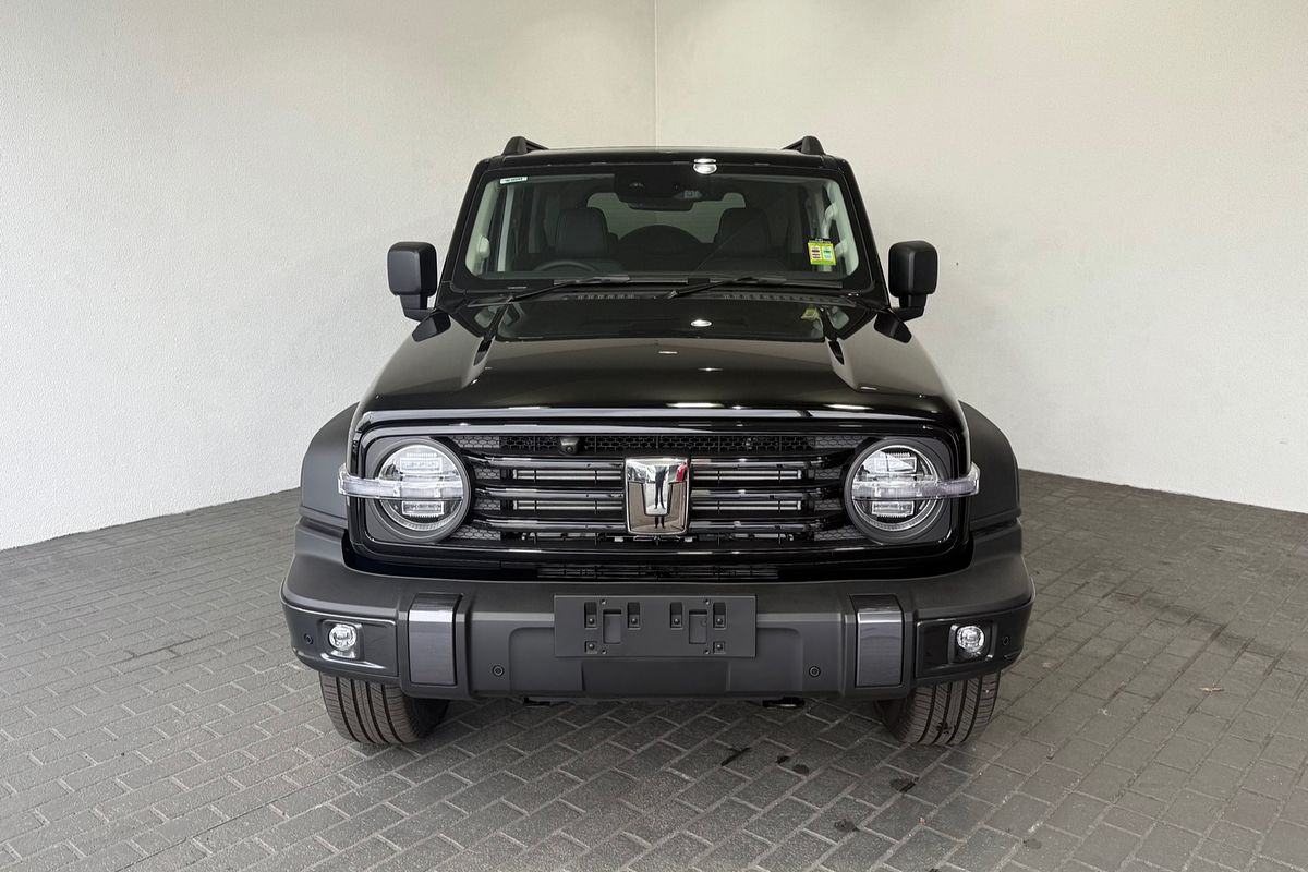 2025 GWM Tank 300 Ultra Hybrid P01