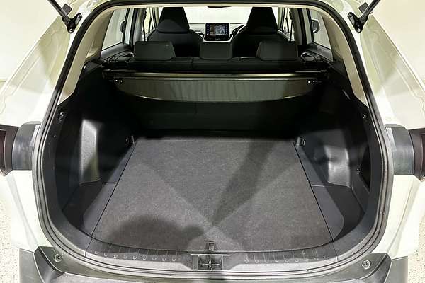 2021 Toyota RAV4 GXL AXAH54R