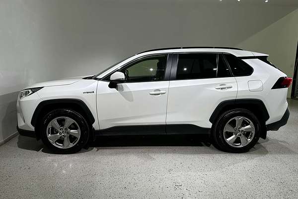 2021 Toyota RAV4 GXL AXAH54R