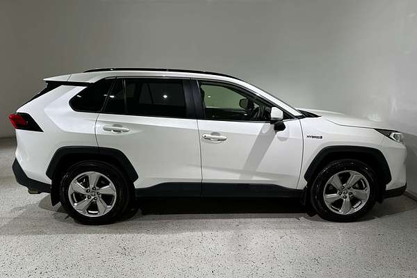 2021 Toyota RAV4 GXL AXAH54R