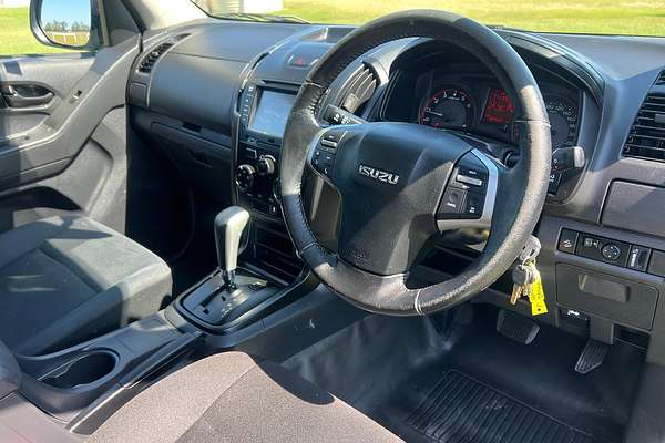 2018 Isuzu D-MAX SX High Ride Rear Wheel Drive