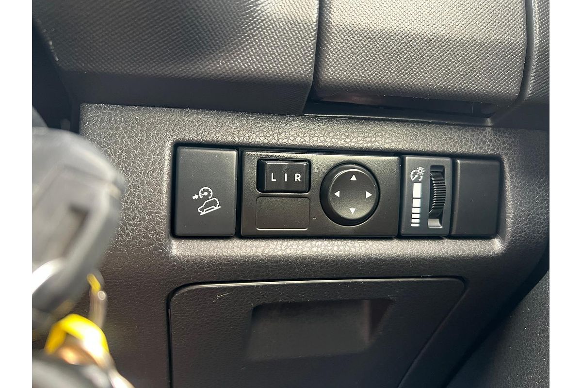 2018 Isuzu D-MAX SX High Ride Rear Wheel Drive