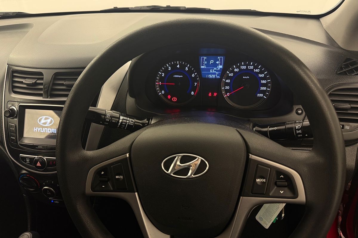 2016 Hyundai Accent Active RB4