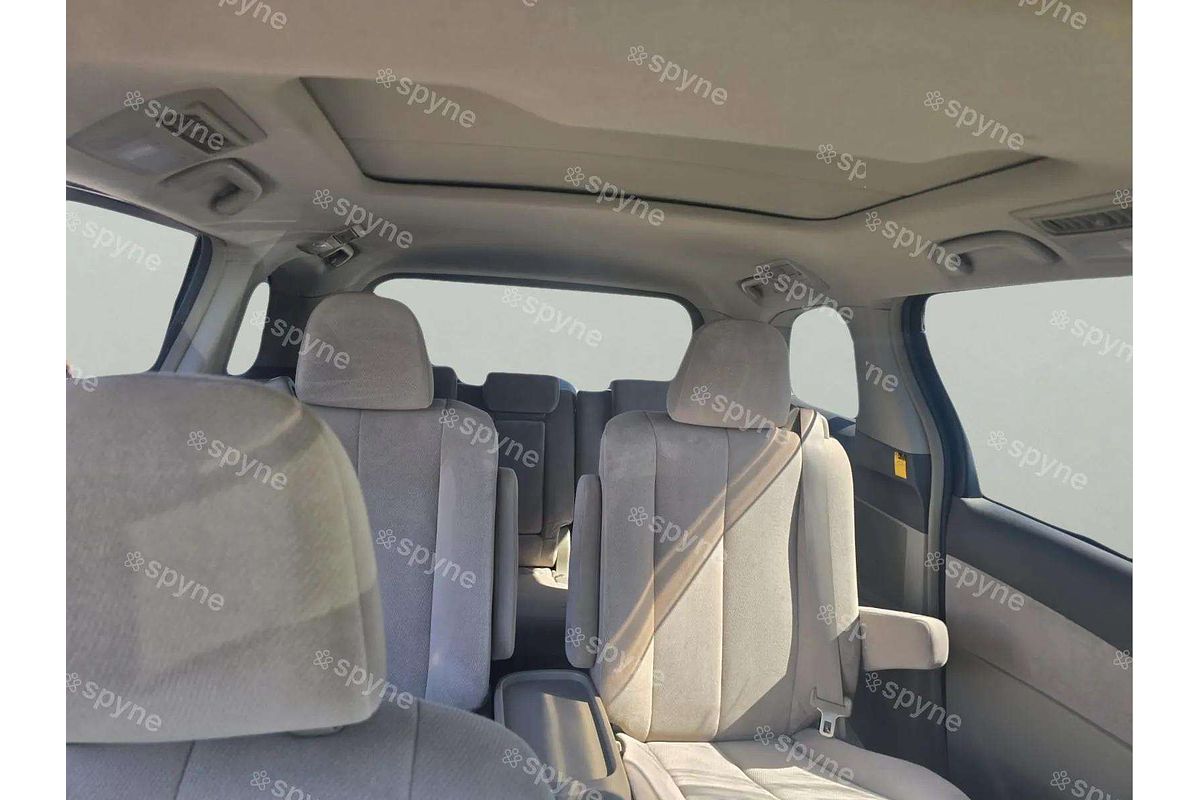 2019 Toyota Estima X-Hybrid xFour 2.4L