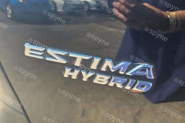 2019 Toyota Estima X-Hybrid xFour 2.4L