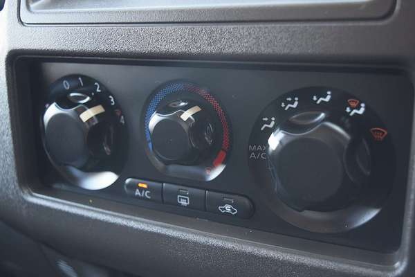 2013 Nissan Navara RX D40 Series 7 4X4