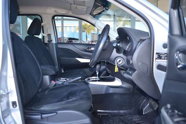 2015 Nissan Navara ST D23 4X4