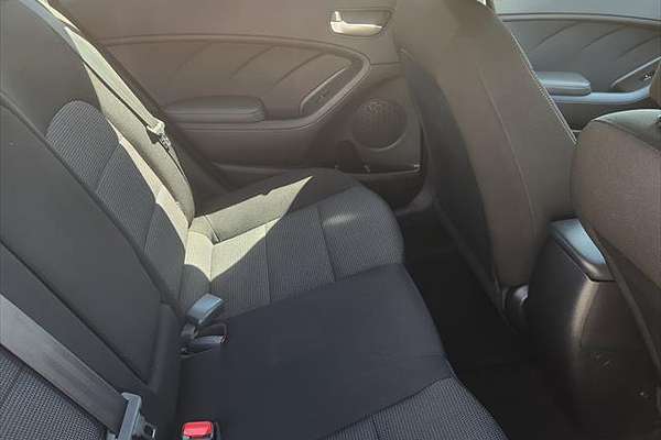 2017 Kia Cerato S YD